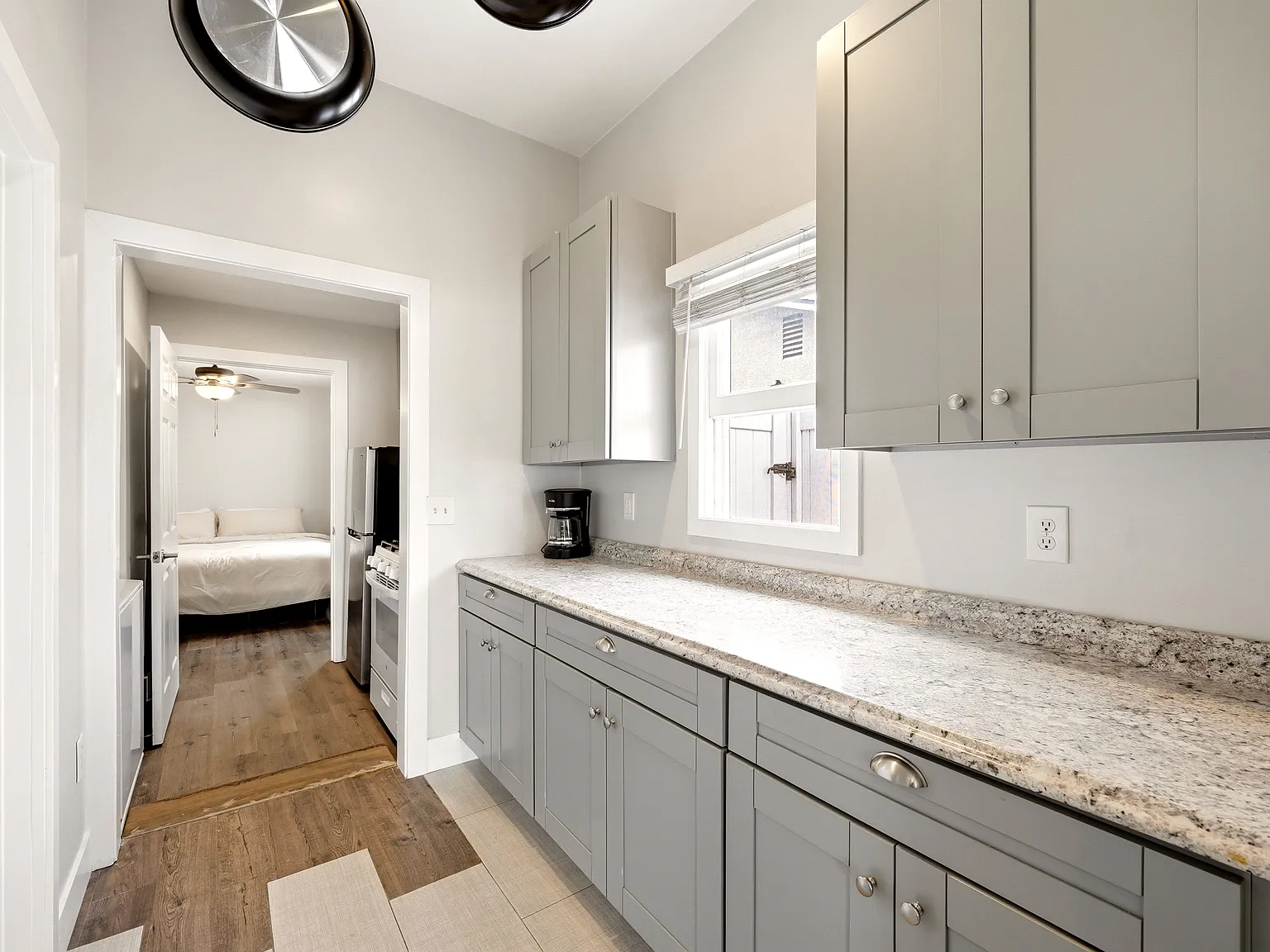 1 bed, 685 sqft, $4,050 — Photo 4