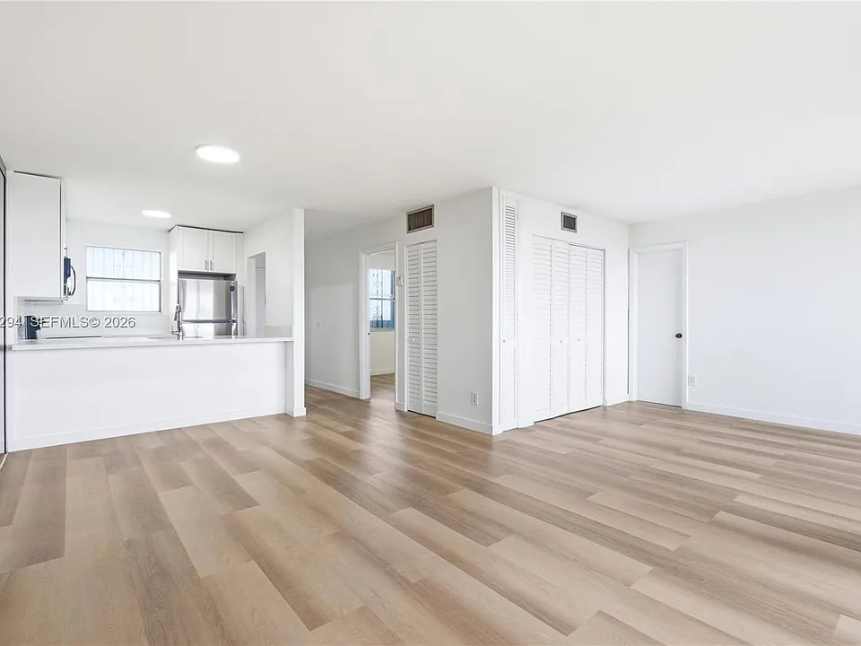 2950 SW 3rd Ave #7F