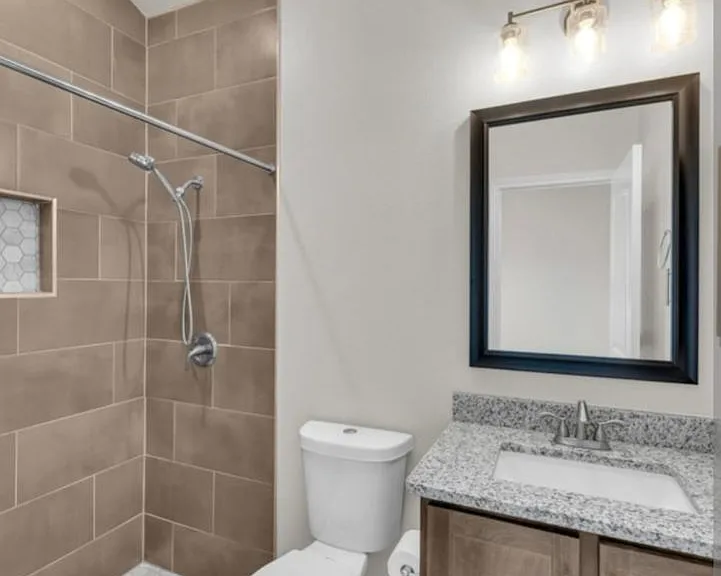 13729 Lago Vista Ave — Photo 39