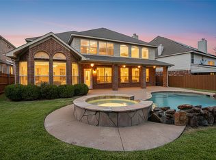 5009 Valleyside Dr, Fort Worth, TX 76123