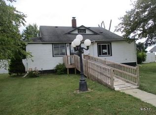 201 S A St, Elwood, IN 46036