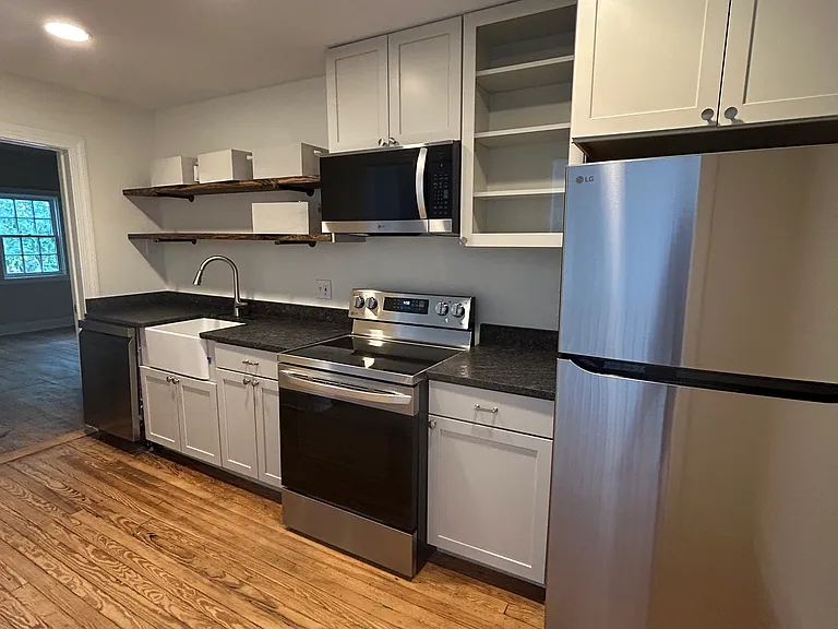 3213 O St NW #1 — Photo 6