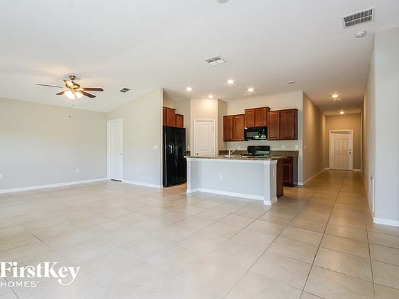 4th image of 9637 Sage Creek Dr