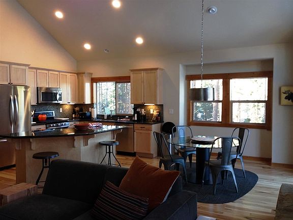 4th image of 10138 Colton Creek Road Sierra #29-2