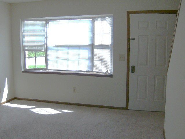 Building Photo 3