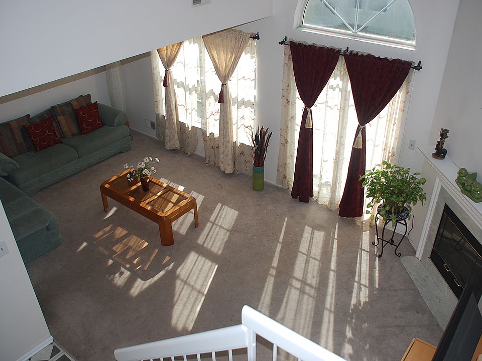 Main Romm with Cathedran Ceiling