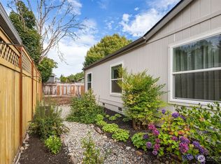 15400 SE 155th Pl UNIT 28, Renton, WA 98058