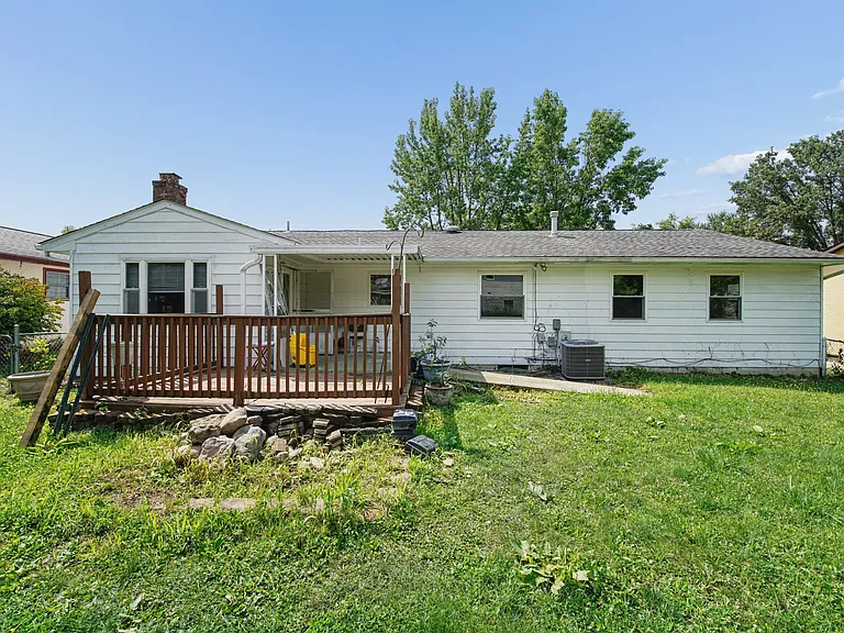 1806 Balsamridge Rd — Photo 15
