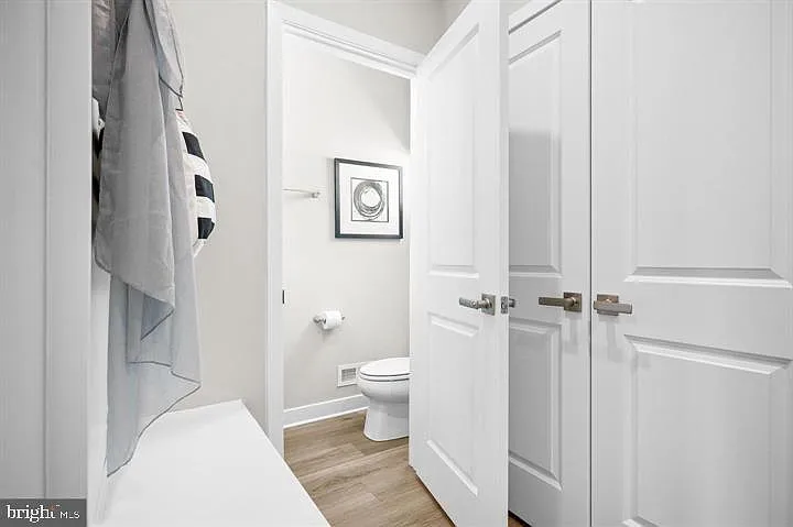 141 Dithridge Dr — Photo 52