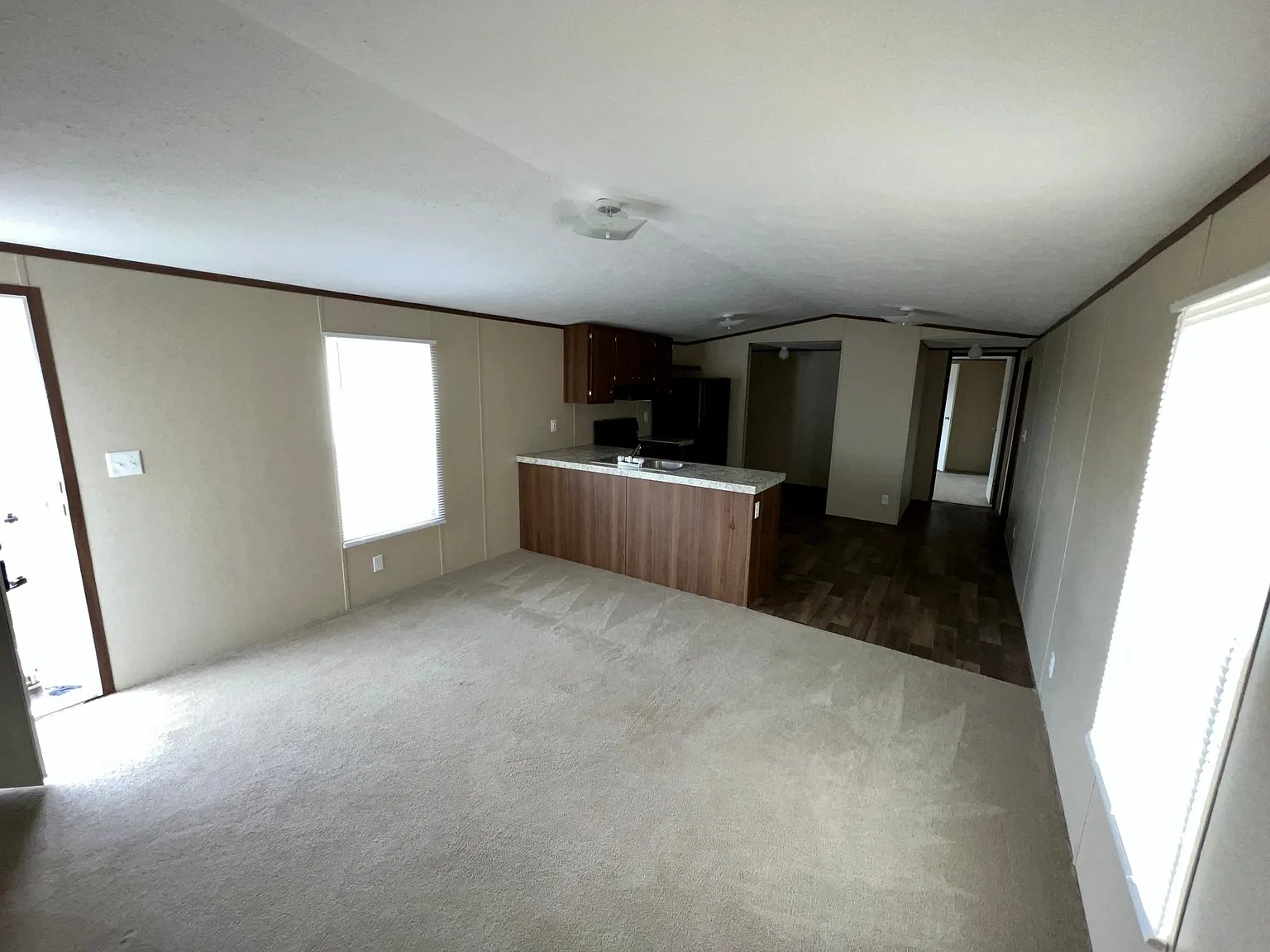 3 bed, $1,195 — Photo 4
