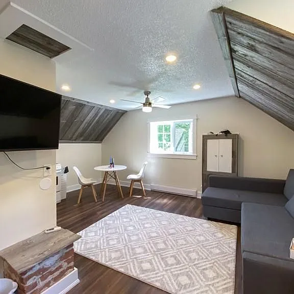 1502 Canning Rd #3 — Photo 2
