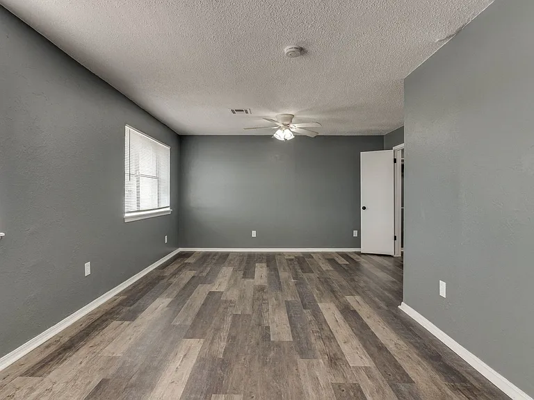 4106 Mason Dr — Photo 12