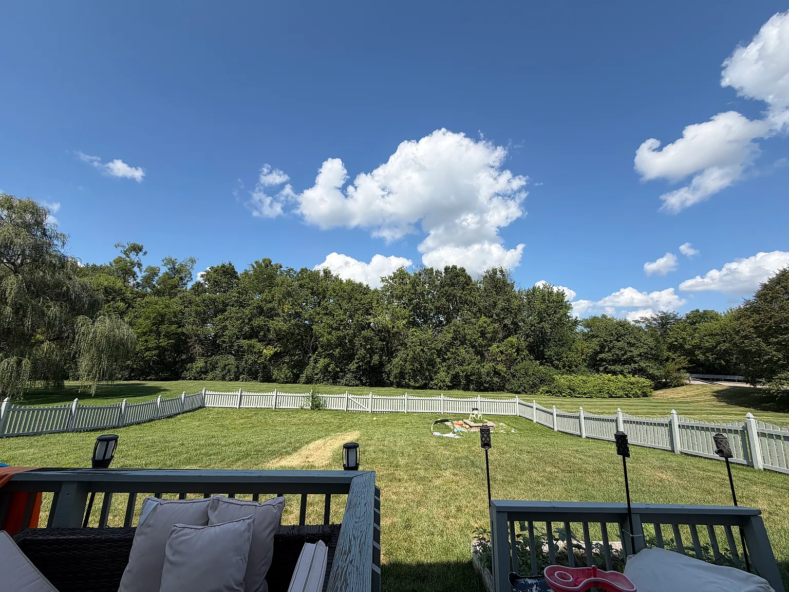 4 bed, 2.5 bath, 2022 sqft, $2,750 — Photo 4