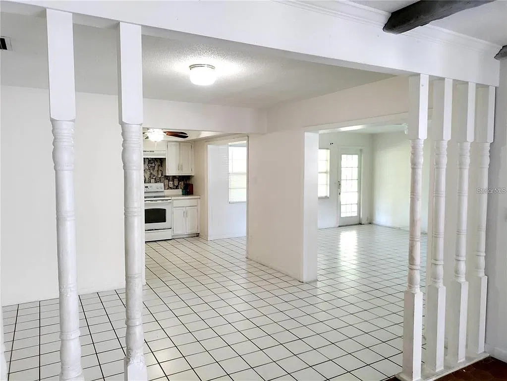 3 bed, 2.0 bath, 1777 sqft, $1,650 — Photo 4