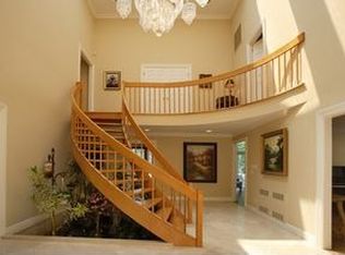 144 Essex Dr, Tenafly, NJ 07670