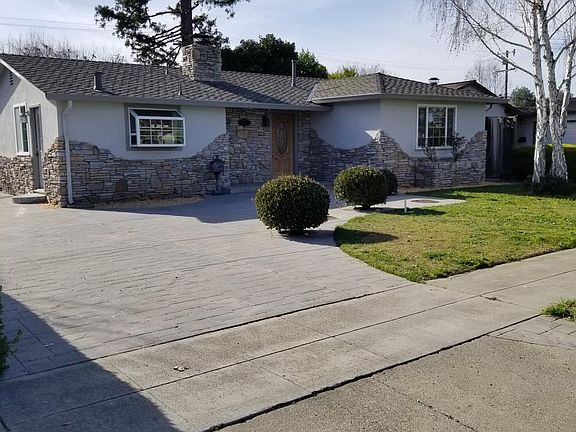 3rd image of 2223 Hicks Ave