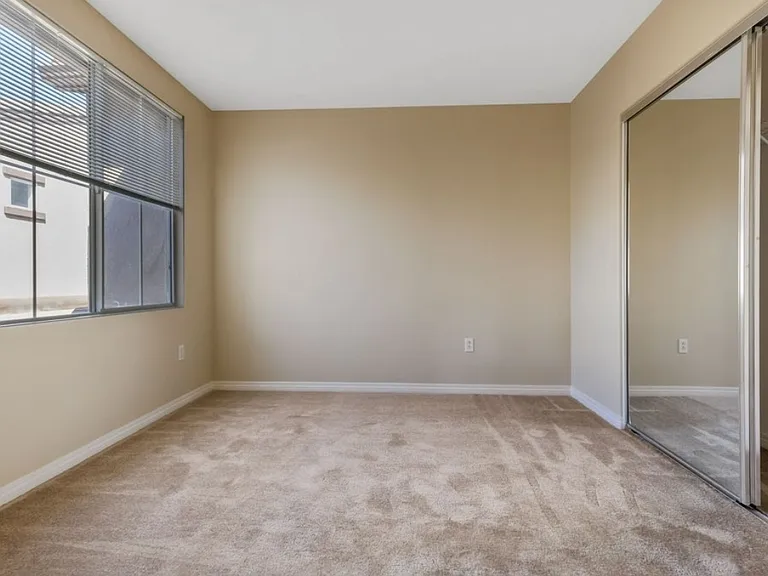 650 Sumner Way #4 — Photo 18