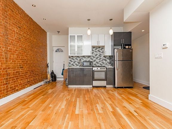 4th image of 778 Lincoln Pl #2M