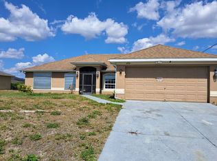 4910 Bywood St, Lehigh Acres, FL 33971