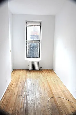 Rented by Aryeh Realty | media 31