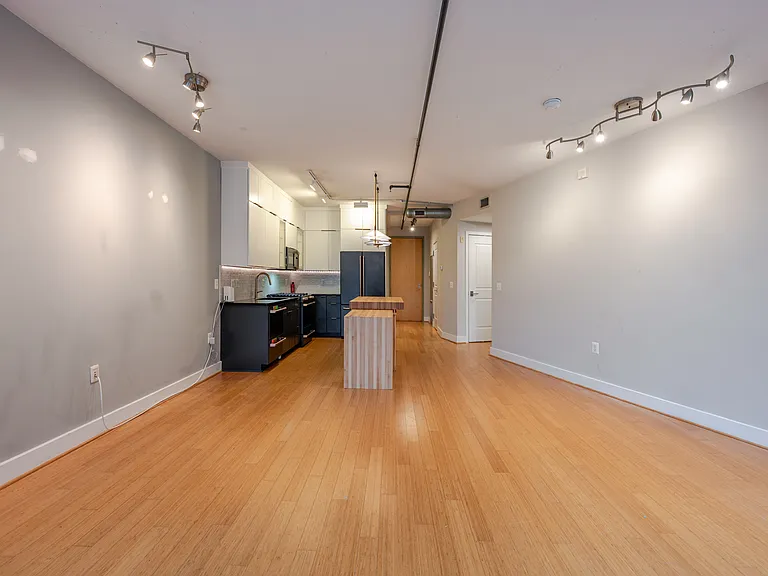1444 Church St NW #201 — Photo 9
