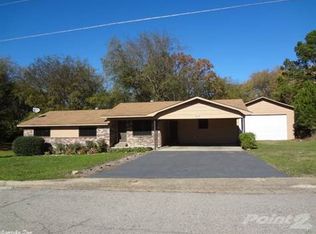 107 Somerset Ct, Hot Springs, AR 71913