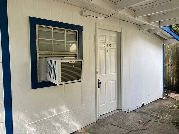 4th image of 610 Edgewood Ave S #B-1ba-380sqft
