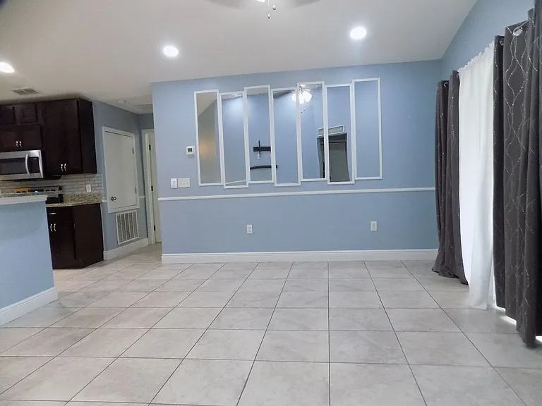 377 Cimarron Ct — Photo 12