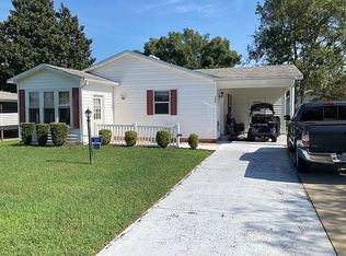 525 Rainbow Blvd, Lady Lake, FL 32159