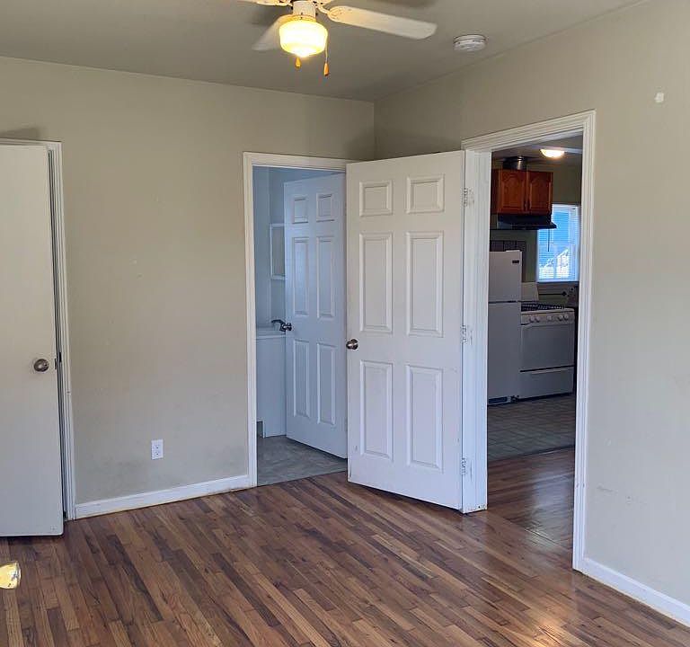 1st image of 33217 4th St #1/2