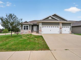 3502 Whitman Ave, Marion, IA 52302