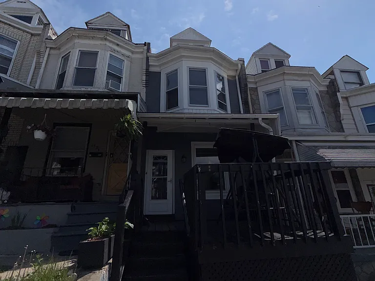 1332 Green St — Photo 12