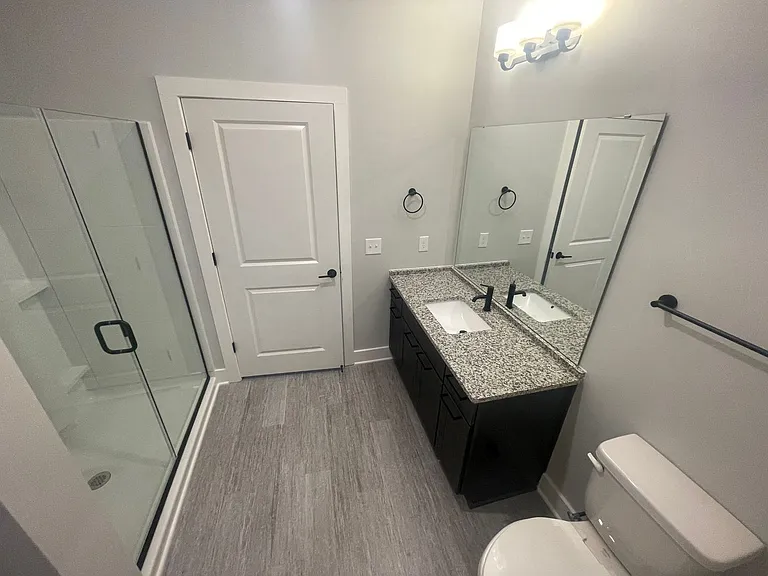 Franklin Forest New Construction 2 Bedrooms — Photo 45