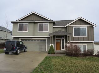 905 Golden Hills Dr, Cheney, WA 99004