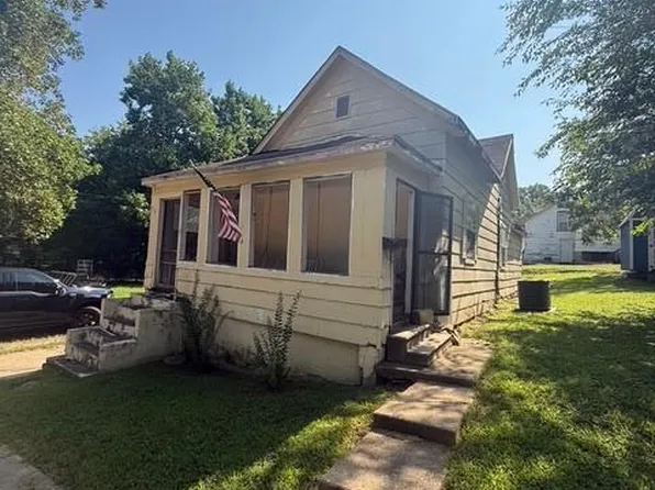 716 N 11th St, Poplar Bluff, MO 63901