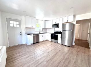 147 Cornhill St, Bridgeport, CT 06606