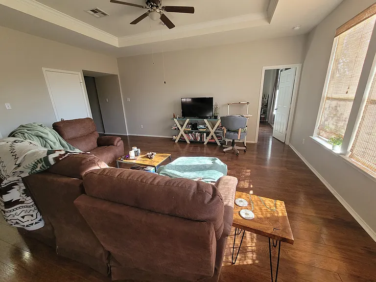 5705 Stanford Dr — Photo 6