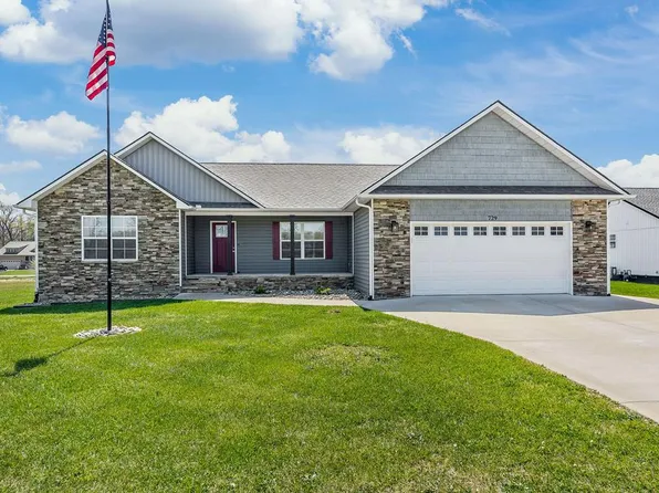 729 Colby Cir, Crossville, TN 38571