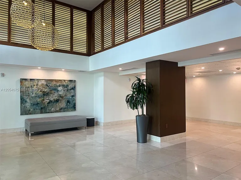 540 Brickell Key Dr #1022 — Photo 28