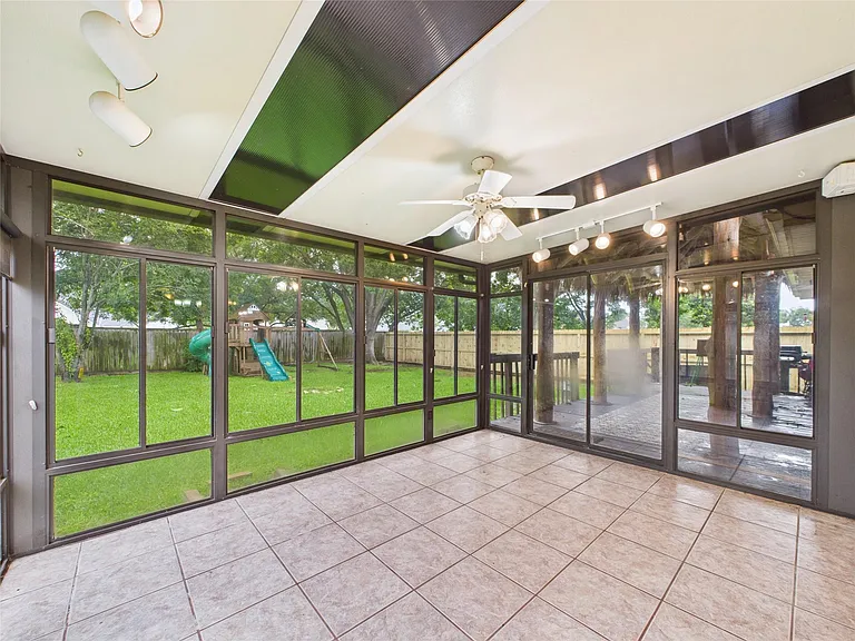 3718 Brookwood Dr — Photo 25