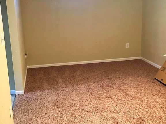 3rd image of 502 1st Ave N