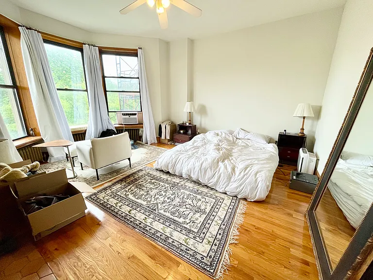 42 Riverside Dr #3C — Photo 9