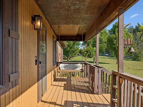 3rd image of 2318 Huckaby Rd