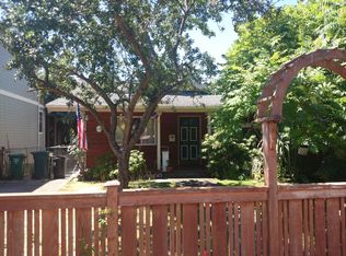 6229 Sycamore Ave NW, Seattle, WA 98107