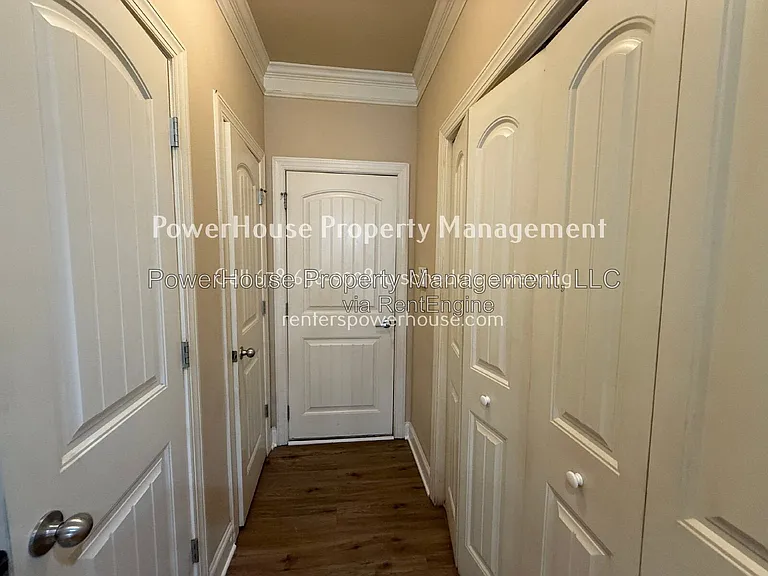 1045 Township Cir — Photo 13