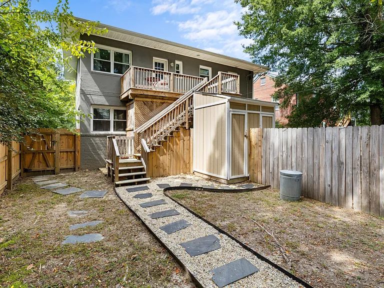 4231 Chamberlayne Ave — Photo 10