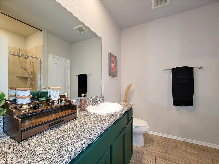 24802 Winema Woods Ln — Photo 18