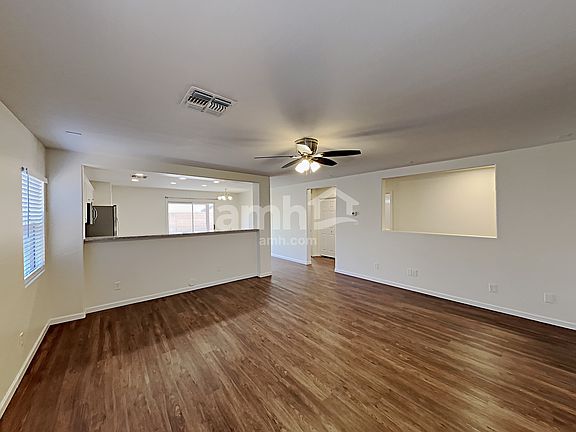 4th image of 12433 W Willow Ave