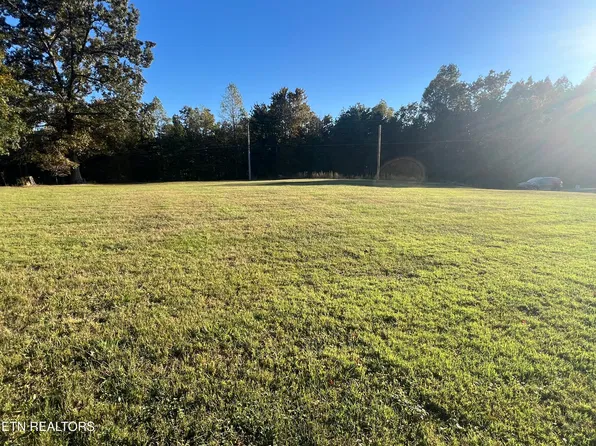 27 Old Highway 27, Robbins, TN 37852