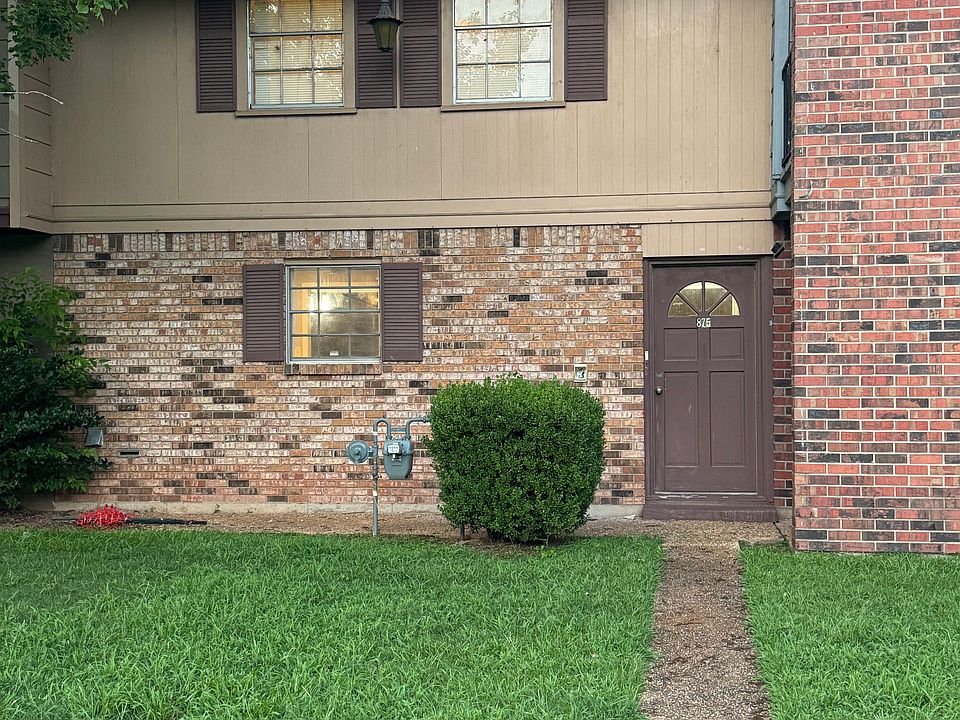 875 Parkway
